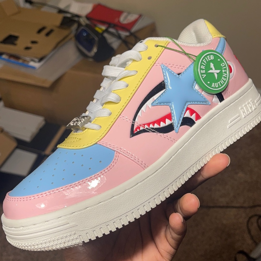 Bapesta Low M1 Shark Face